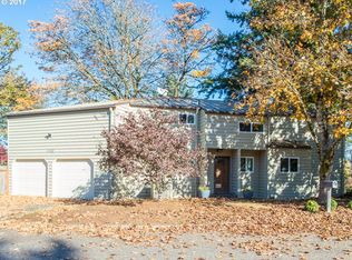 2011 SE Skyview Ct, Milwaukie, OR 97267