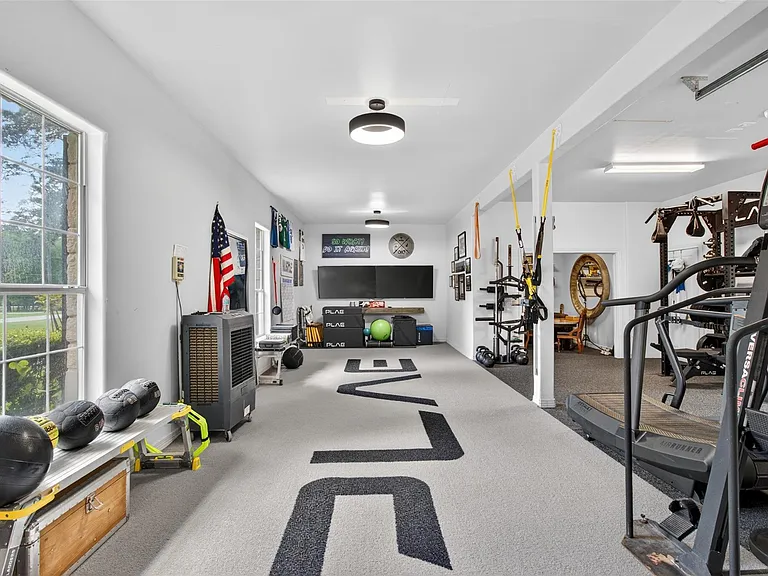 10626 Crystal Cove Dr — Photo 43