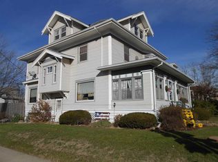 1418 W 4th St, Waterloo, IA 50702