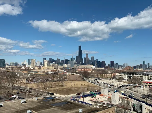 1550 S Blue Island Ave, Chicago, IL