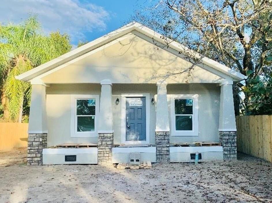 1st image of 315 DORSETT AVENUE