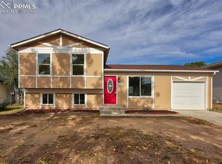 2774 Ferber Dr, Colorado Springs, CO 80916