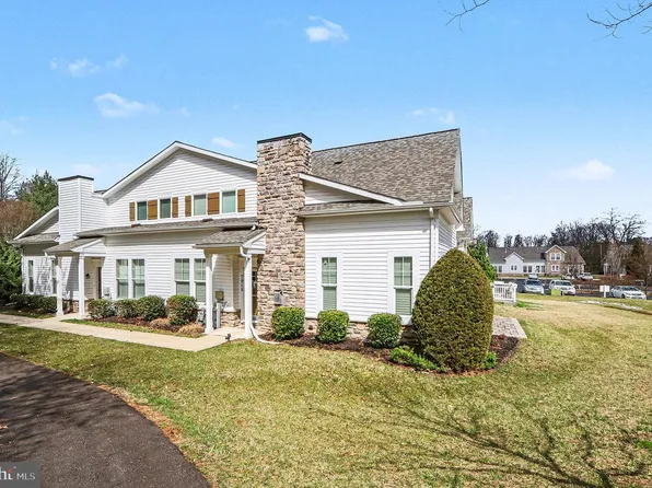 7915 Charles Ct, Pasadena, MD 21122