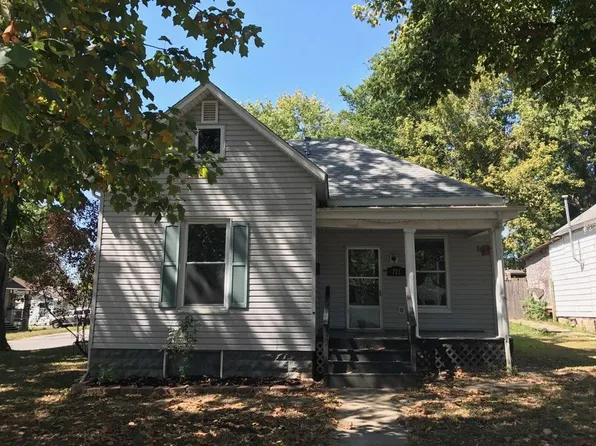 721 S 20th St, Murphysboro, IL 62966