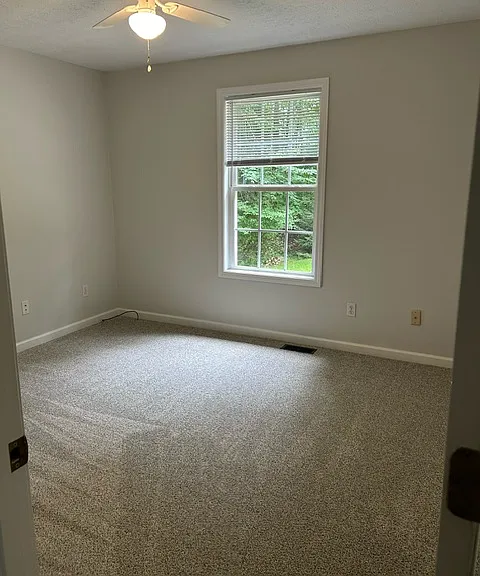 Back bedroom