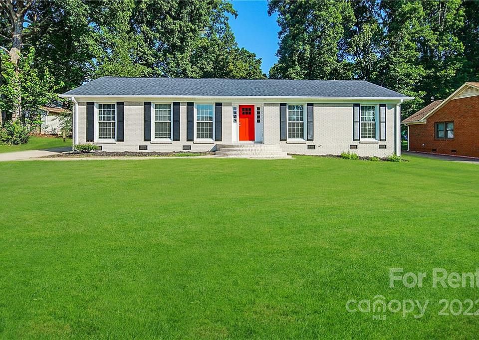 1st image of 6701 Elm Forest Dr