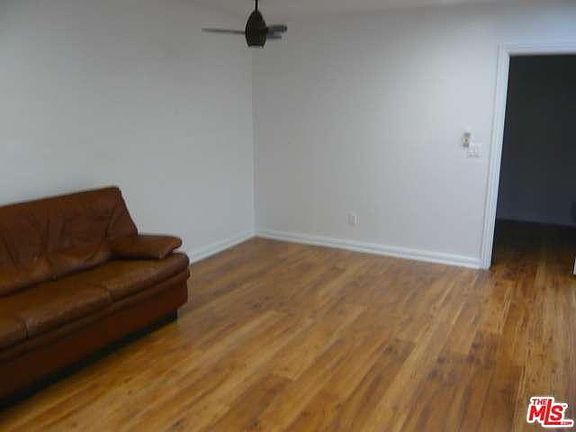 5th image of 128 S Hamel Dr #Gh