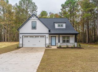 299 Grady Rd, Cameron, NC 28326