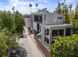 483 Carroll Canal Ct, Venice, CA 90291