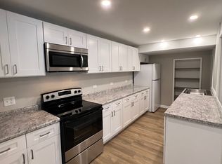 4311 State Route 176 #D, Crystal Lake, IL 60014