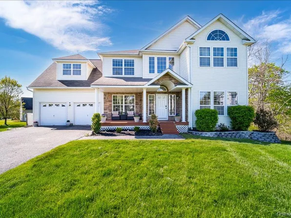 21 Alder Way, Wappingers Falls, NY 12590