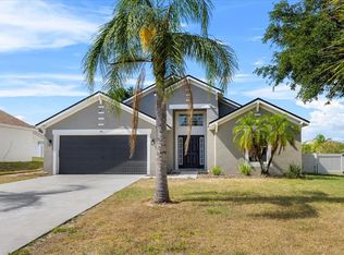 119 Argyle Gate Loop Rd, Dundee, FL 33838