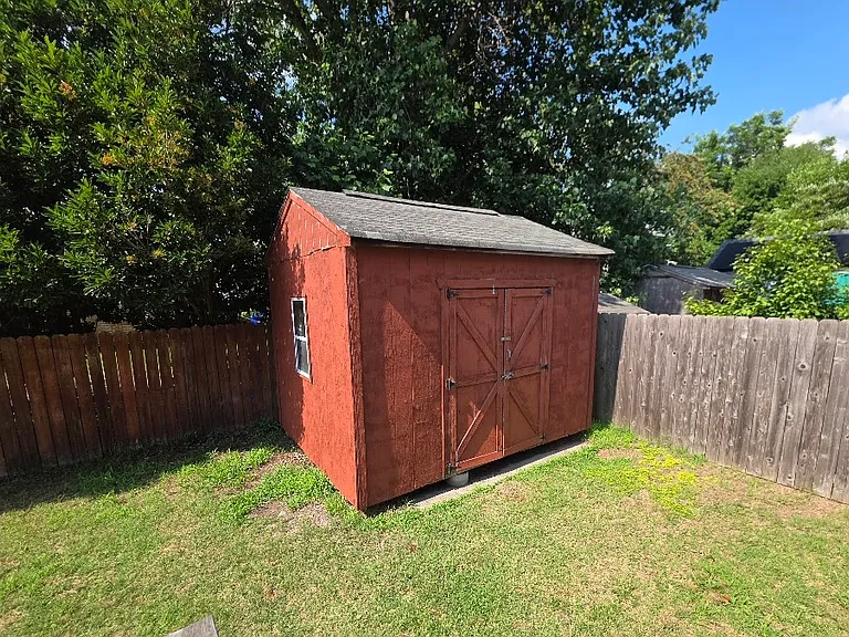 318 E Evans St — Photo 9