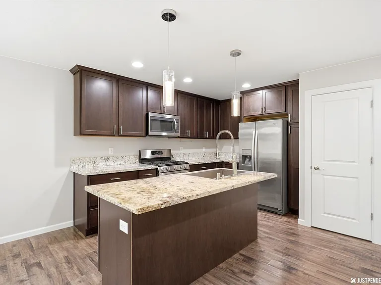 1553 N Ravens Best Cir — Photo 11