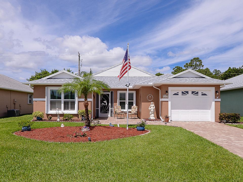 Home For Sale In Palm Grove