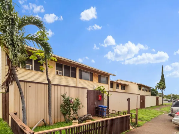 85-128 Ala Walua St APT B, Waianae, HI 96792