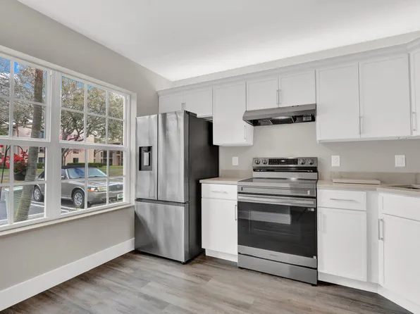 234 FOXTAIL Drive #E, Greenacres, FL 33415