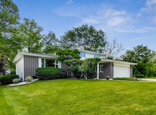 3907 Saratoga Ave, Downers Grove, IL 60515