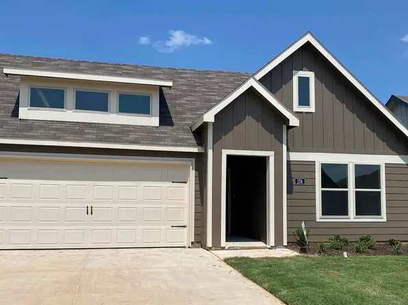 174 Lacy Ln, Canton, TX 75103