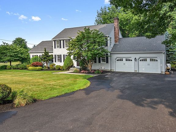 2nd image of 82 Bellingham Rd