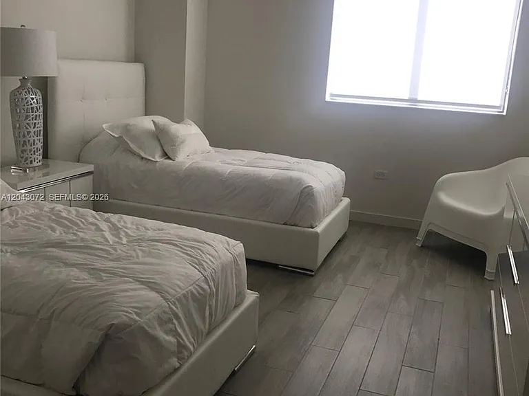 999 SW 1st Ave #2806 — Photo 5