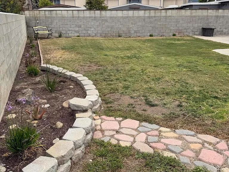 826 Camelia Dr — Photo 22