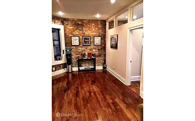 Rented by Douglas Elliman | media 24