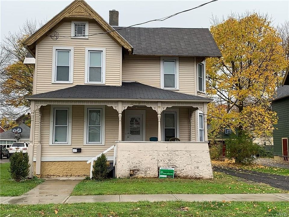 1st image of 90 Lincoln Ave