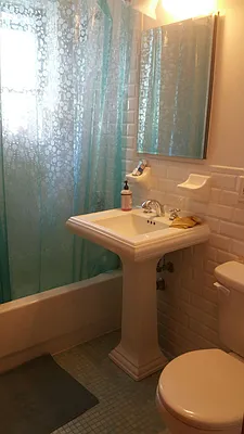 Rented by Corcoran | media 33