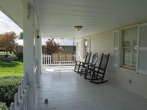 3rd image of 5673 Tanglewood Dr
