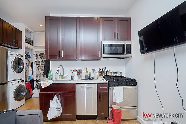 Rented by Keller Williams NYC | media 12