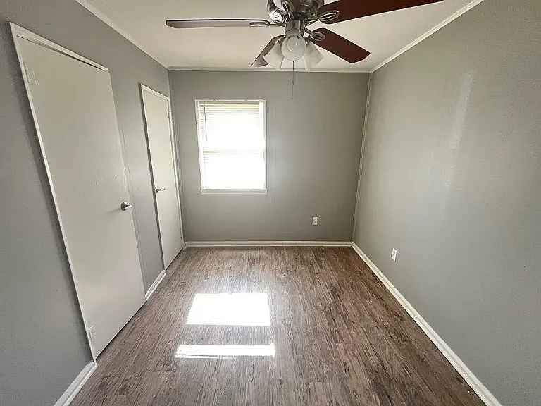 890 Dawn Dr — Photo 7