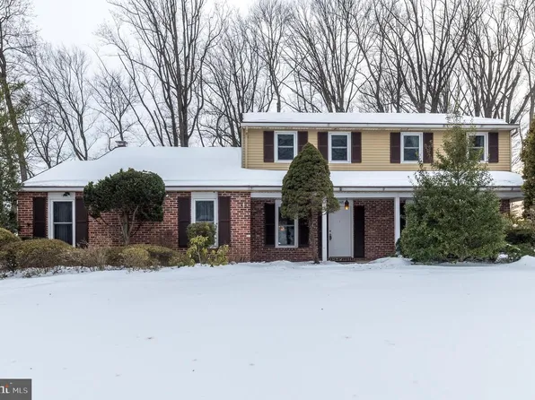 1091 Independence Dr, Yardley, PA 19067