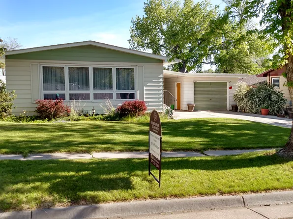 702 W 9th St, Gillette, WY 82716