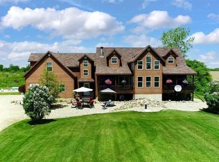 625 Elk Creek Rd, Applegate, MI 48401