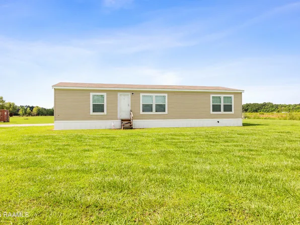 1350 Jagneauxville Rd, Church Point, LA 70525