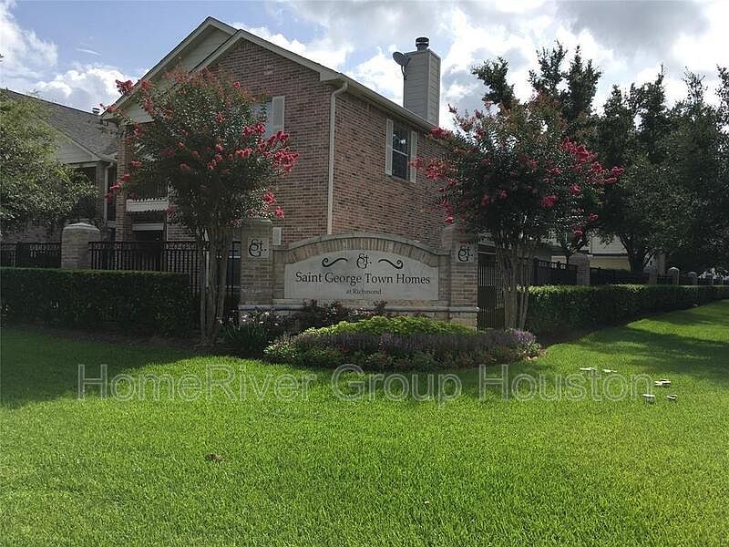 1st image of 2865 Westhollow Dr Unit 10