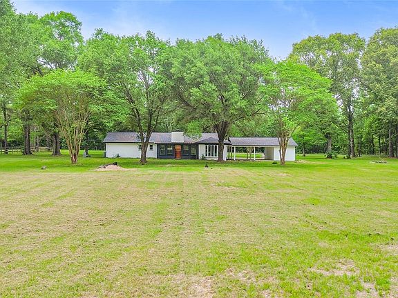 5th image of 74 Robinson Rd