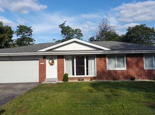 108 Freedom Dr, Belleville, IL