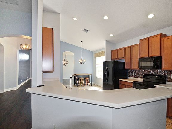 5th image of 127 Cordana Ct