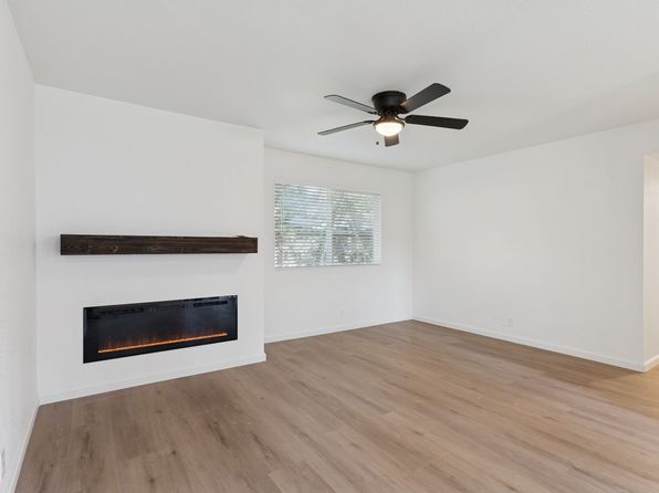 3300 La Canada Dr APT A