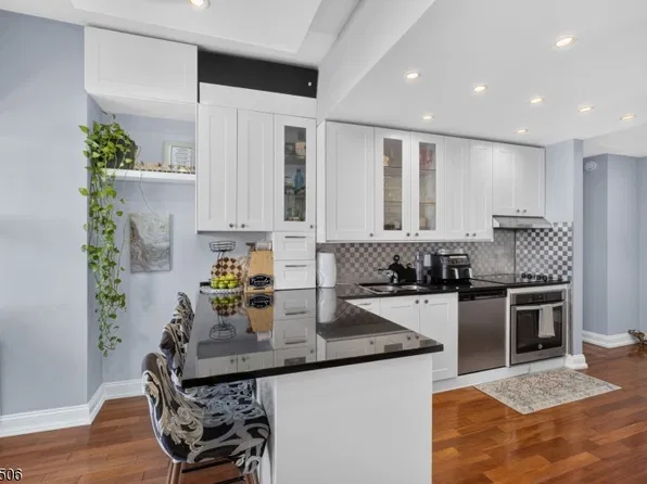 6600 Kennedy Blvd E Apt 23J #23J, West New York Town, NJ 07093