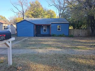 664 Arizona Ave, Wake Village, TX 75501