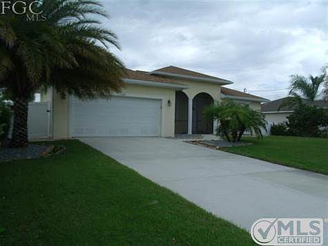 3rd image of 2707 NW 22nd St