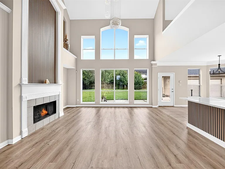 1007 Brannon Park Ln — Photo 12