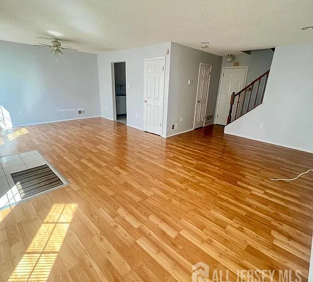 15 Goodwin Dr — Photo 14