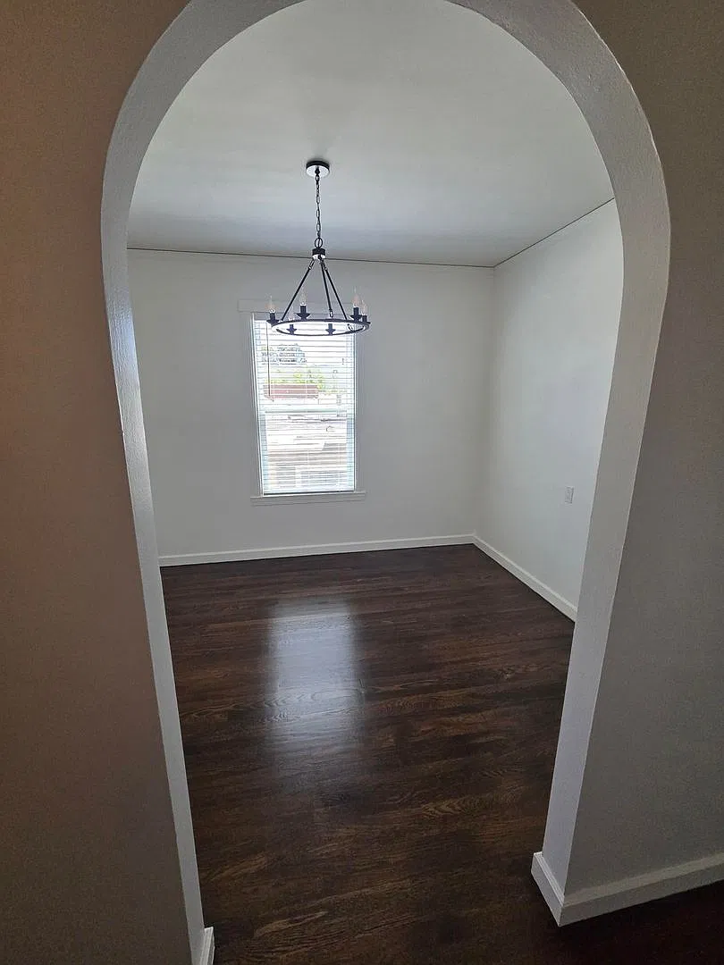 1440 Floribunda Apartments — Photo 3