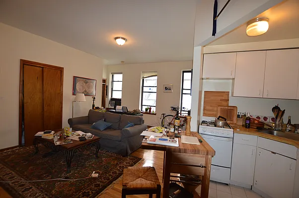 Rented by City Stop Realty | media 20