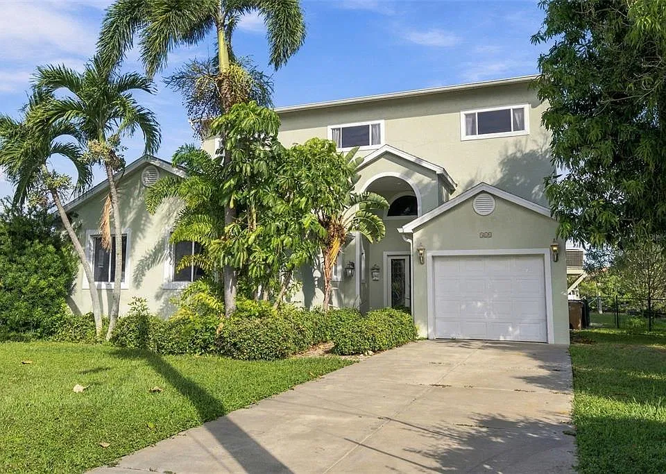 314 10th Ave