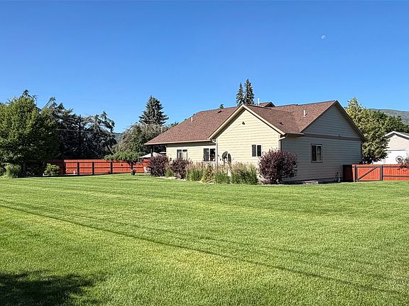 2nd image of 2357 Grape Arbor Ct